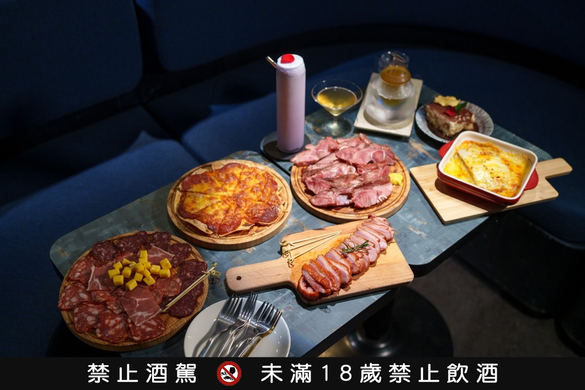 滿500送450！台北最狂酒吧300款琴酒任選，神人級必挑戰「巨大版長島冰茶」