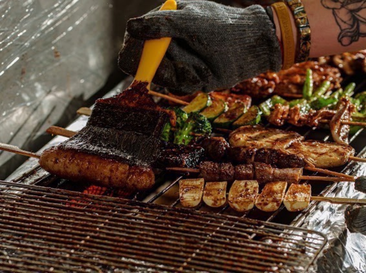 【賞燈美食祭】串燒買４送４！平價串燒名店19元起開吃，新開店再送120元鯖魚