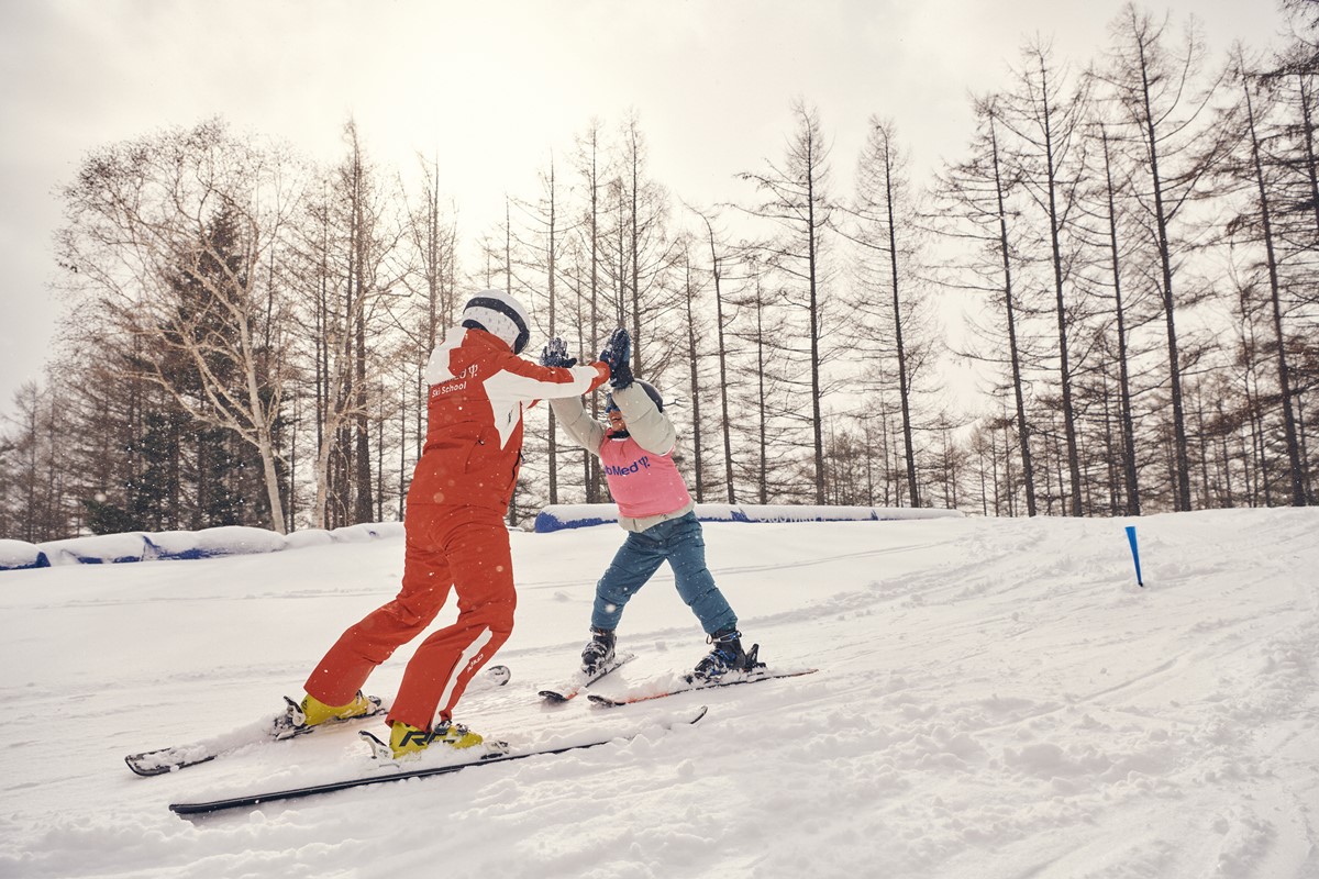 限時10天全年最低價！北海道滑雪６天５夜，食宿、滑雪課全包最低３萬６起