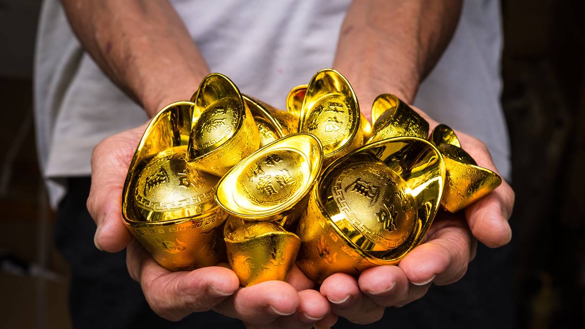 2/16除夕習俗禁忌一覽！說髒話、倒垃圾恐破財倒楣，２招開運讓整年更順遂