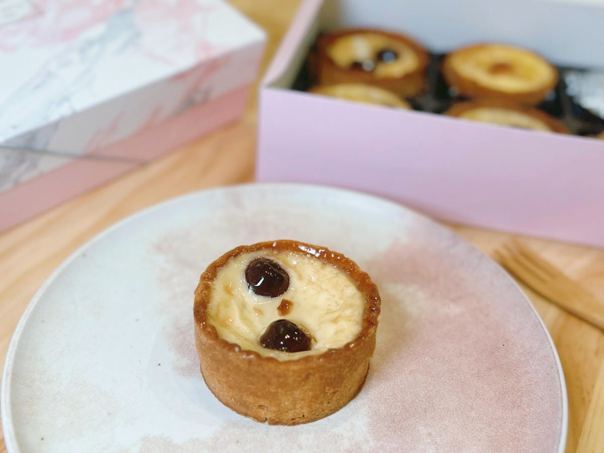 桃園伴手禮不只豆干！12家特搜：排隊名店毛毛蟲、百年花生糖、爆漿生乳燒