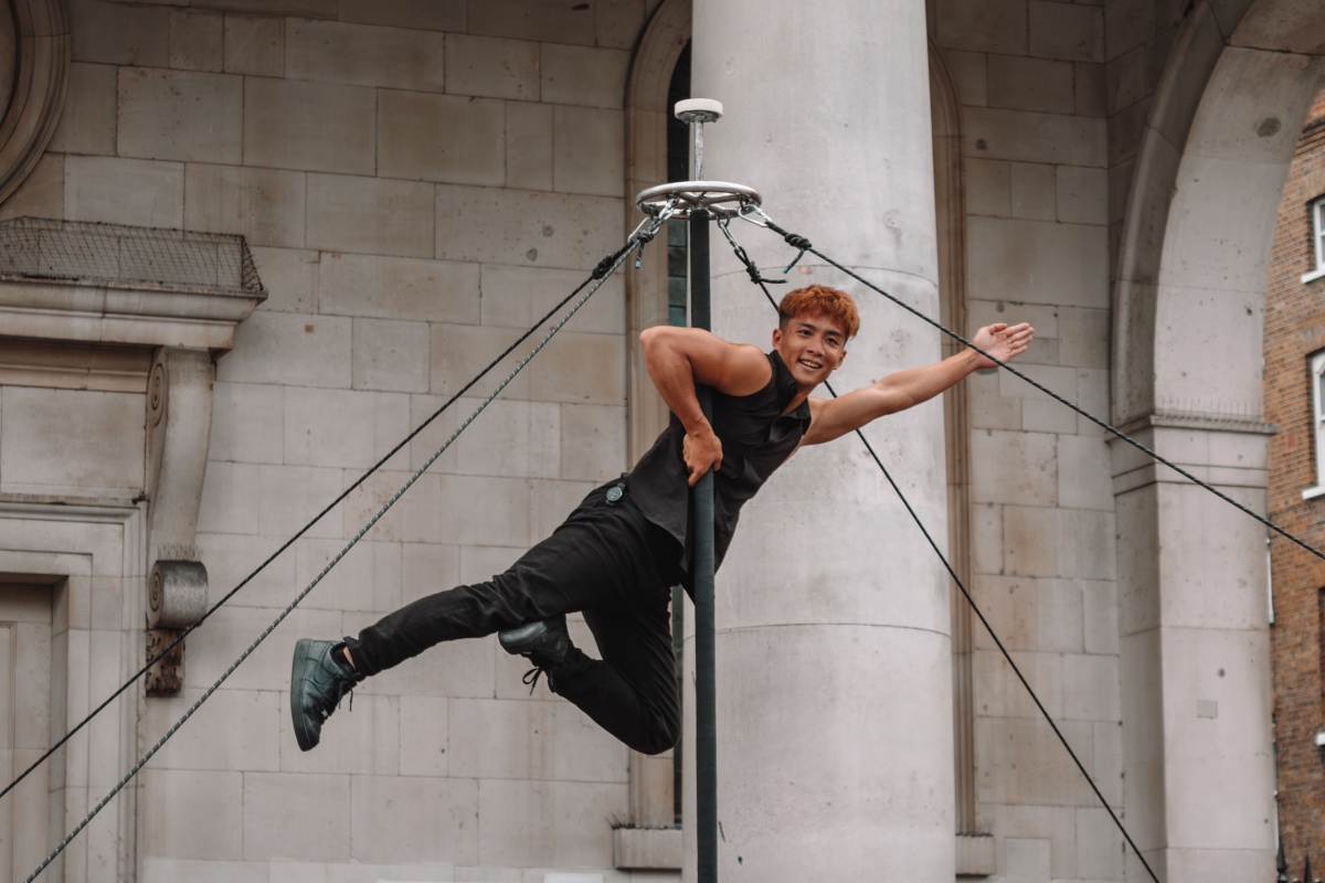 年貨市集倒數５天！人氣甜點、伴手禮28攤，８分鐘無人機表演「這天」登場