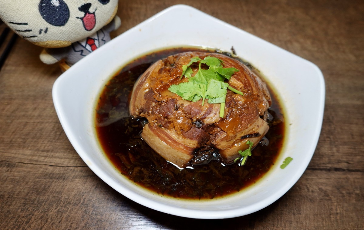 AI教父黃仁勳台北美食捷運地圖！麻辣鍋、湯包、牛肉麵都有，２夜市也上榜