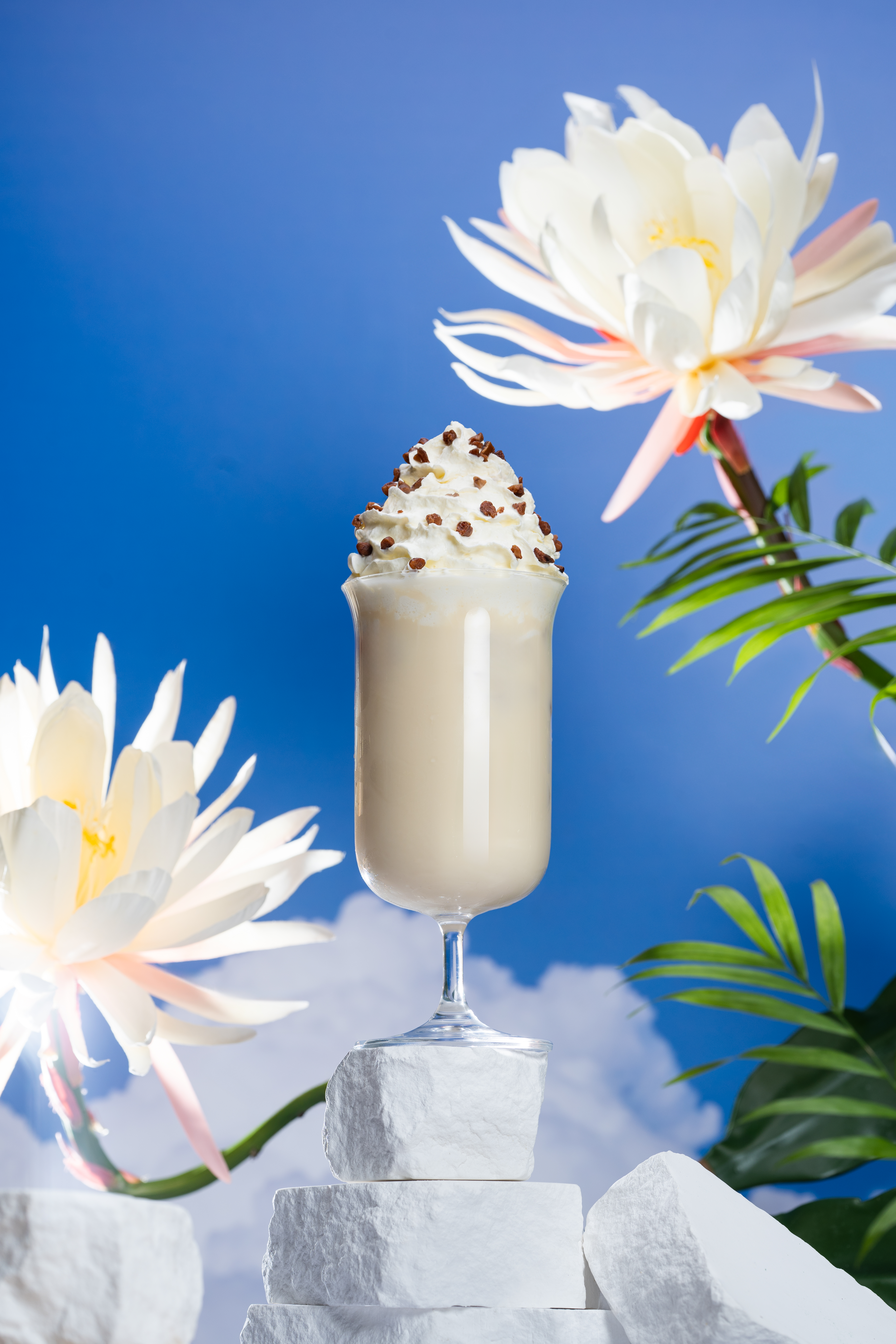 麻古草莓季回歸了！全新夢幻逸品「酪梨草莓」要喝，加碼UG抽10杯雲頂奶蓋