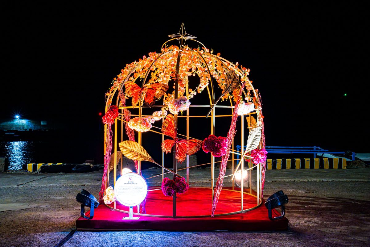 海邊出現巨大史努比甜甜圈！過年走春必訪屏東７大打卡點，情人節點燈整個月