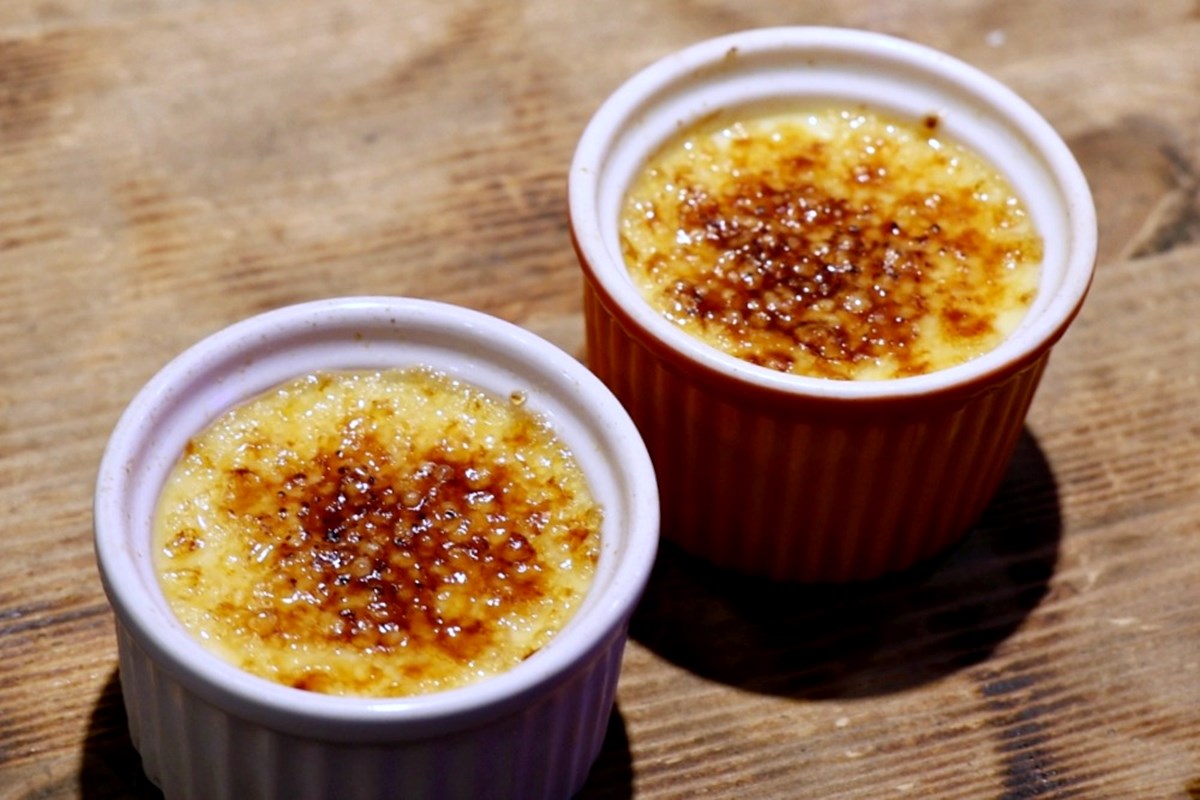 全台首間「草莓糖葫蘆」吃到飽！299元起火鍋＋60款自助吧暢吃，熟食任夾