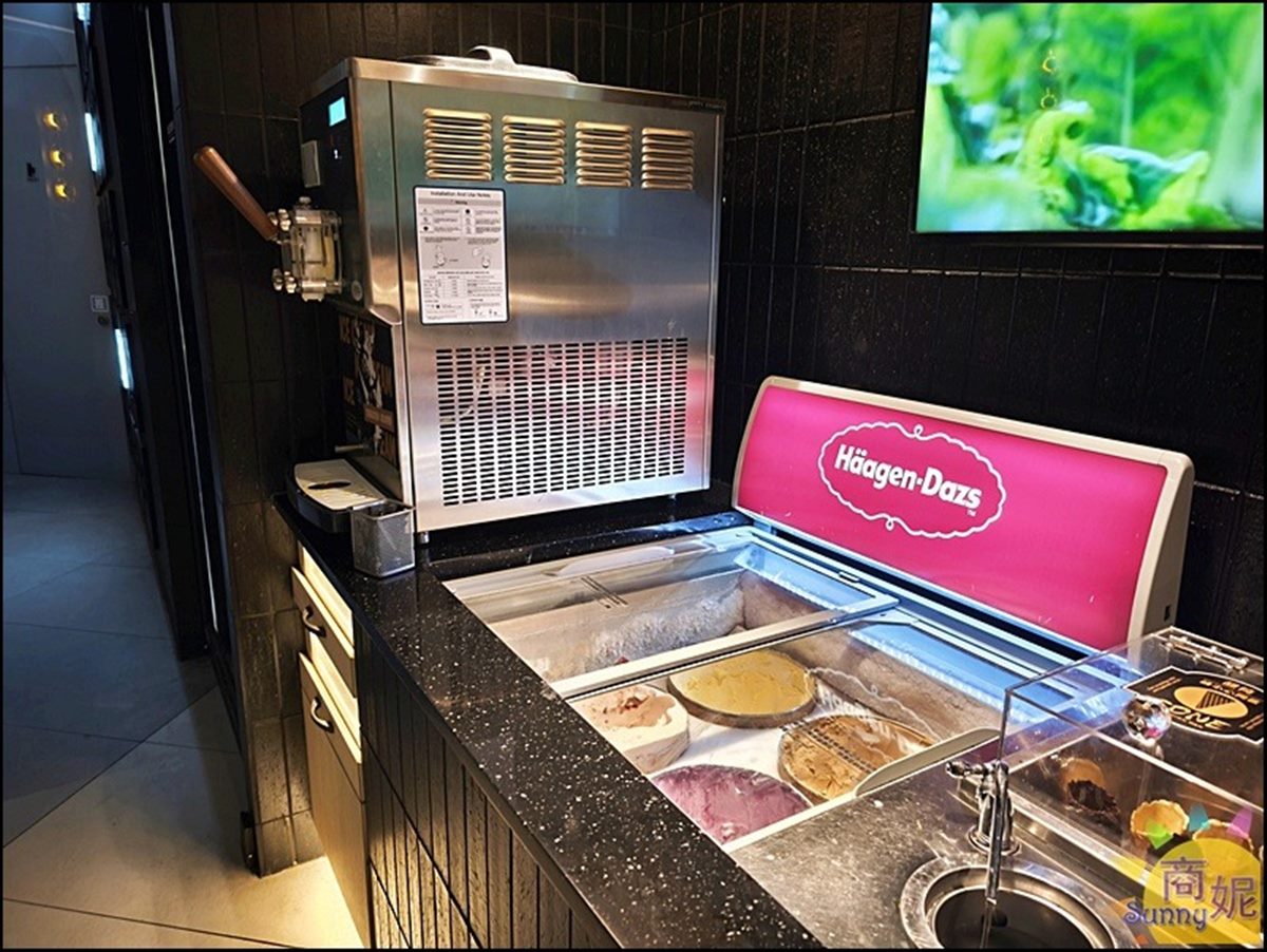 燒肉套餐＋自助吧吃到飽！高CP值燒肉店499元，哈根達斯、水果、雞湯無限續