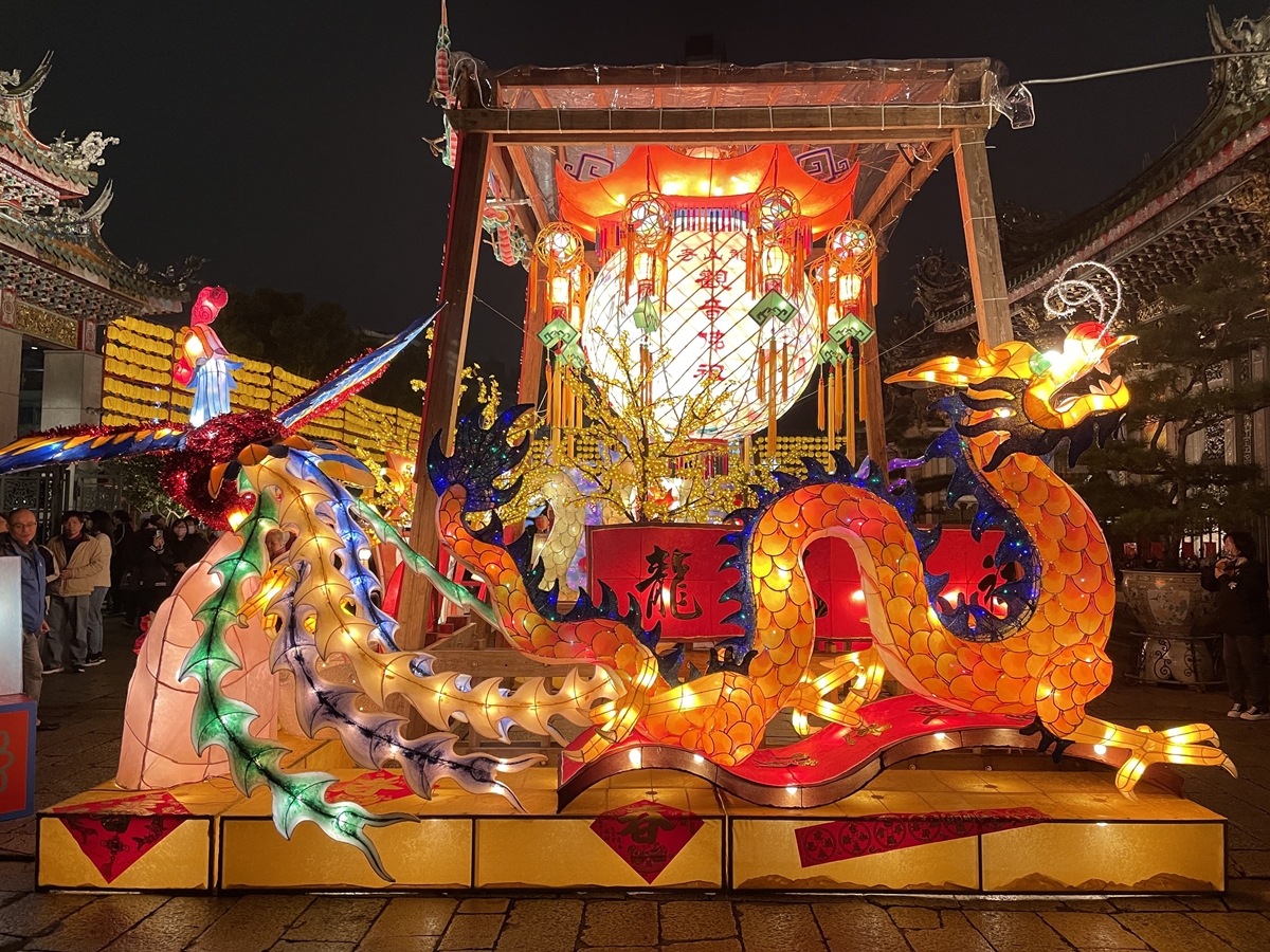 2026台北燈節驚喜再加碼！20間宮廟領錢母轉運、鑽轎底祈福、猜燈謎抽電視