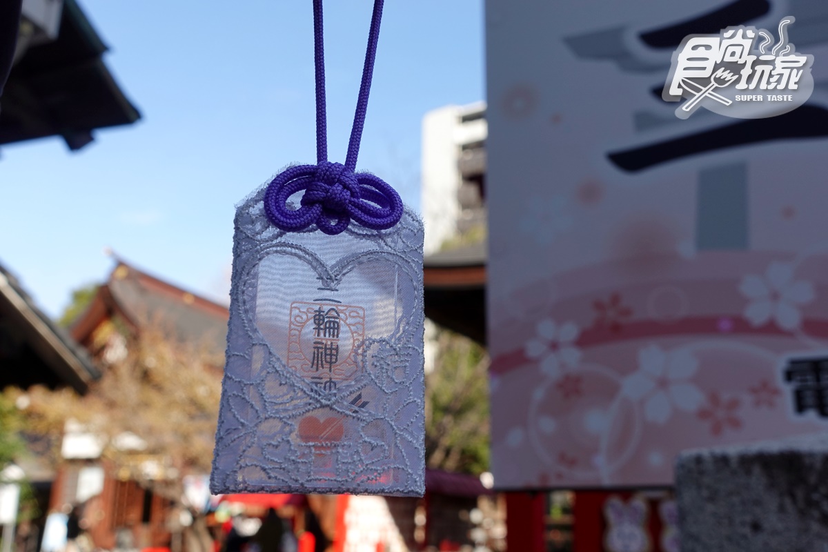 求演唱會門票這裡拜！日爆紅「兔子神社」追星女孩必訪，半透明蕾絲御守美翻