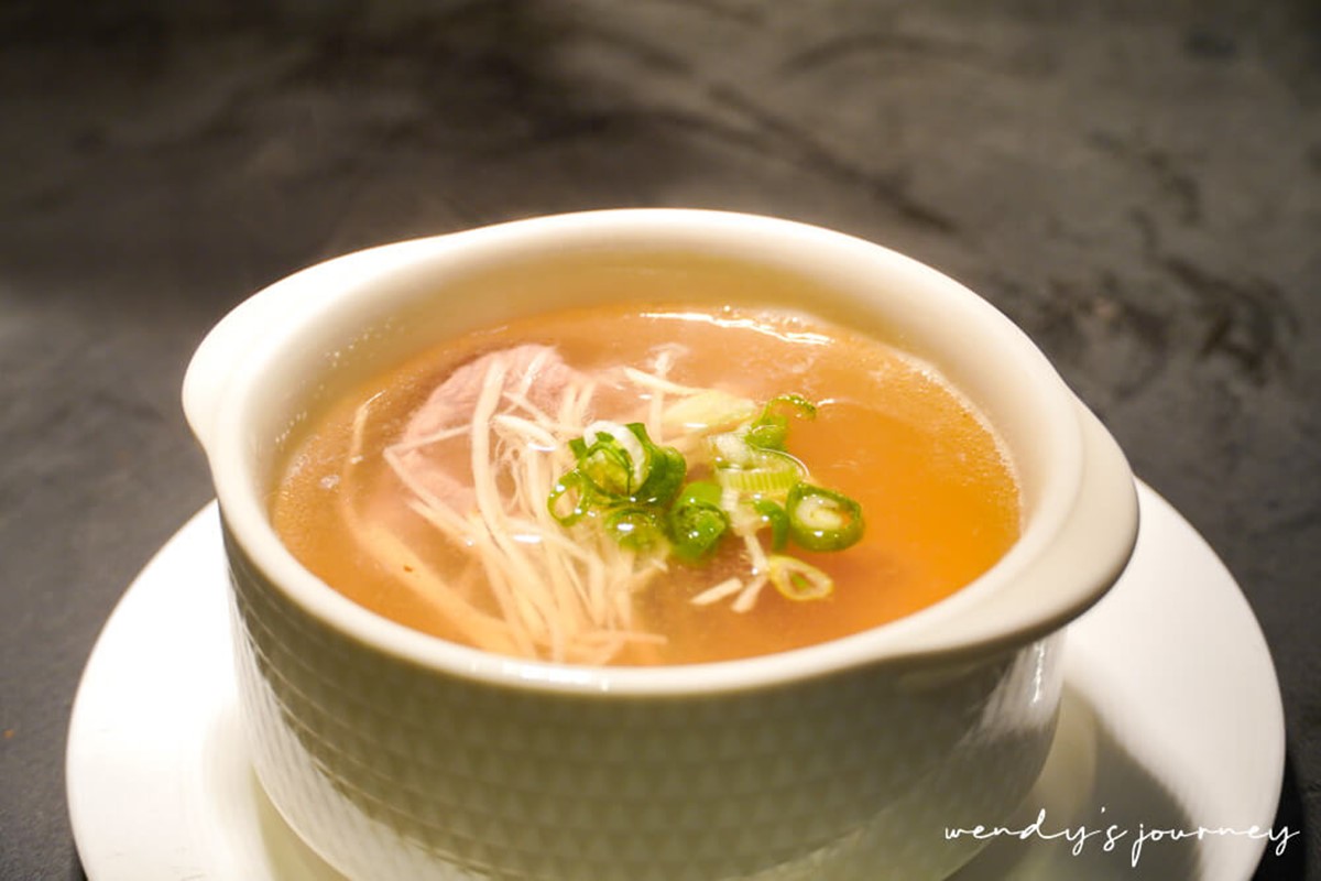 螃蟹、牛排無限吃！吃到飽餐券下殺69折，優惠限時１個月、每人現省470元