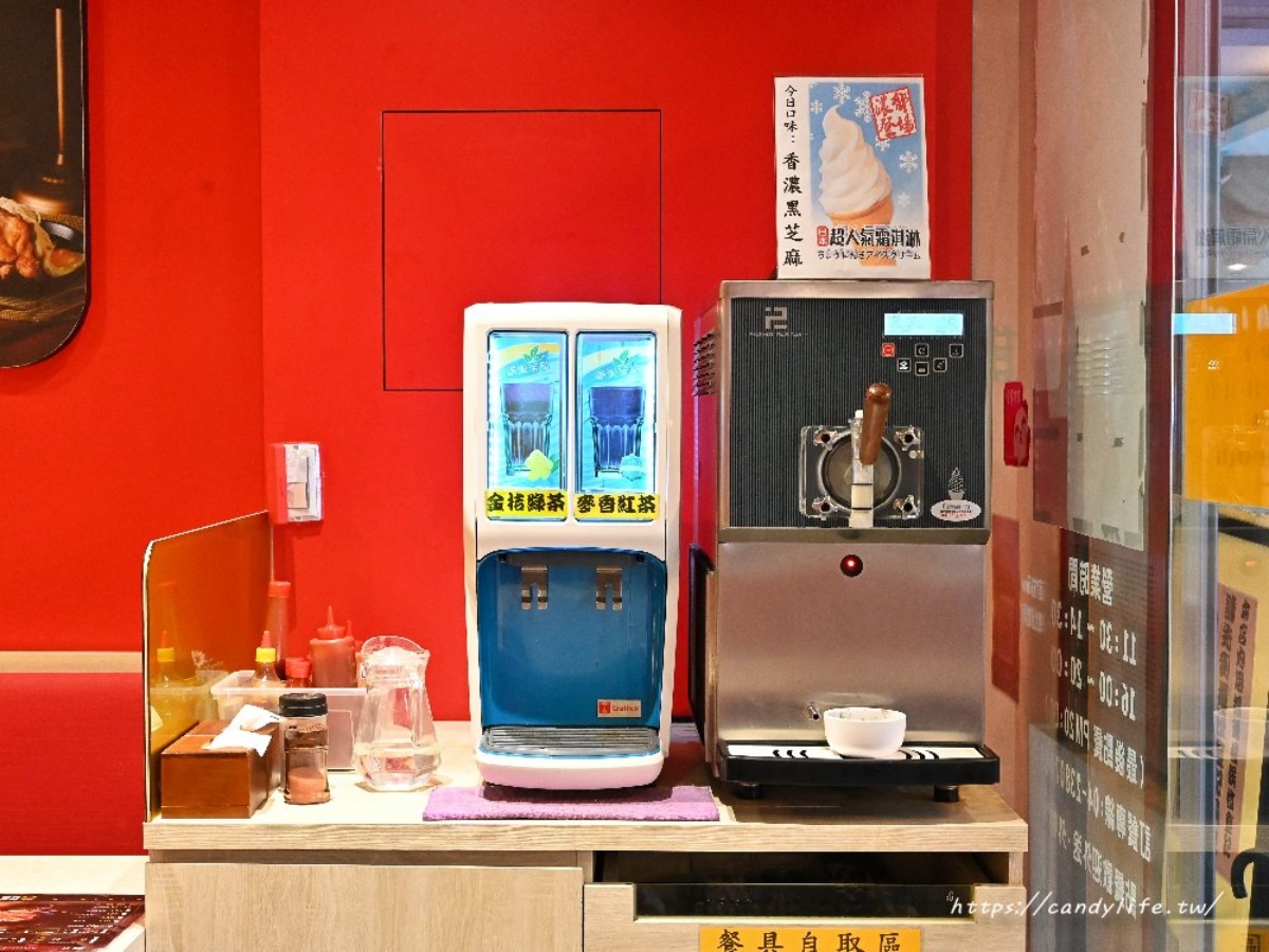 190元嗑排餐＋自助吧！高CP值「大分量牛排」免服務費，飲品、霜淇淋無限續