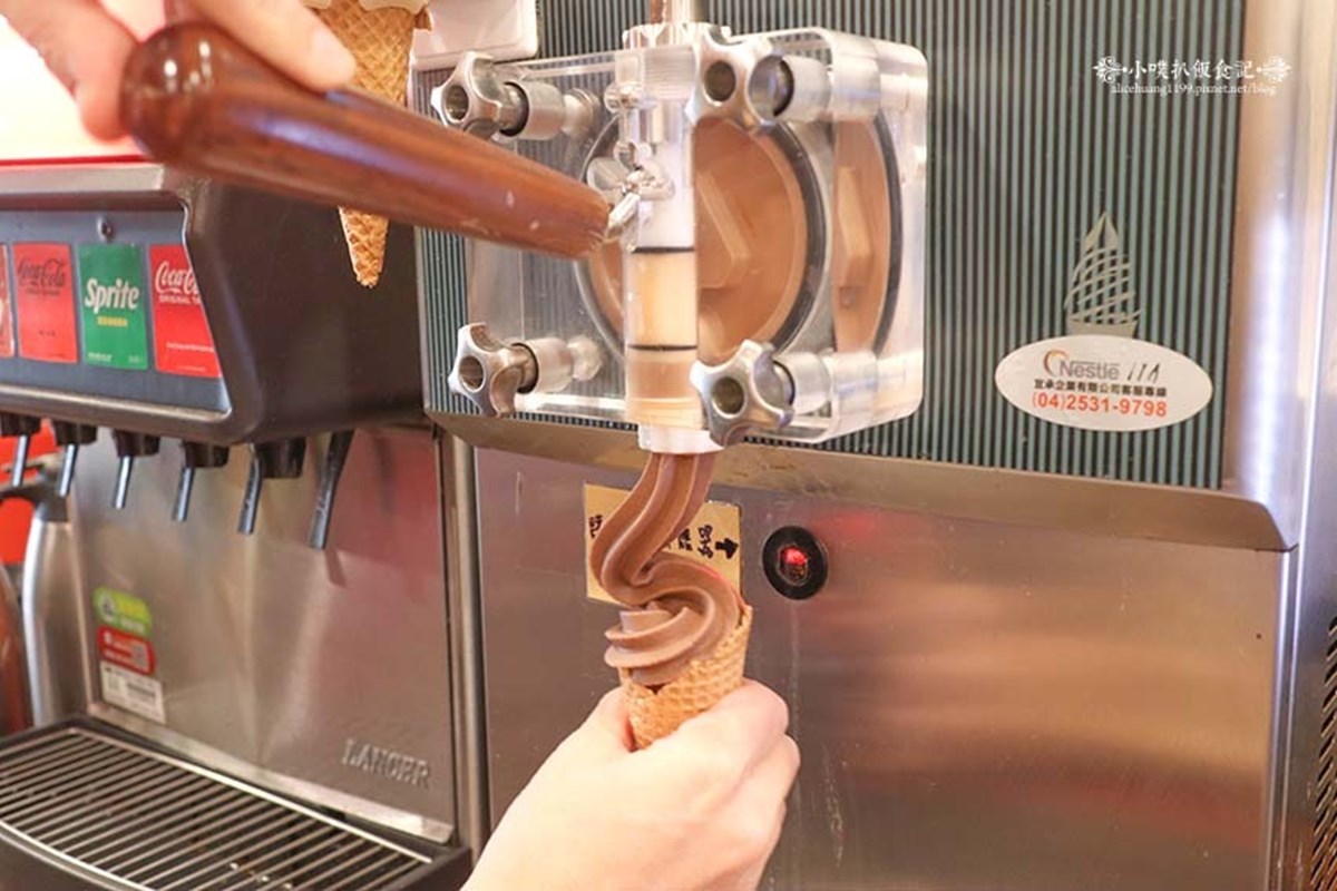 桃園最強火鍋吃到飽！180元起「火烤兩吃」CP值高，珍奶、滷肉飯、炸物無限夾