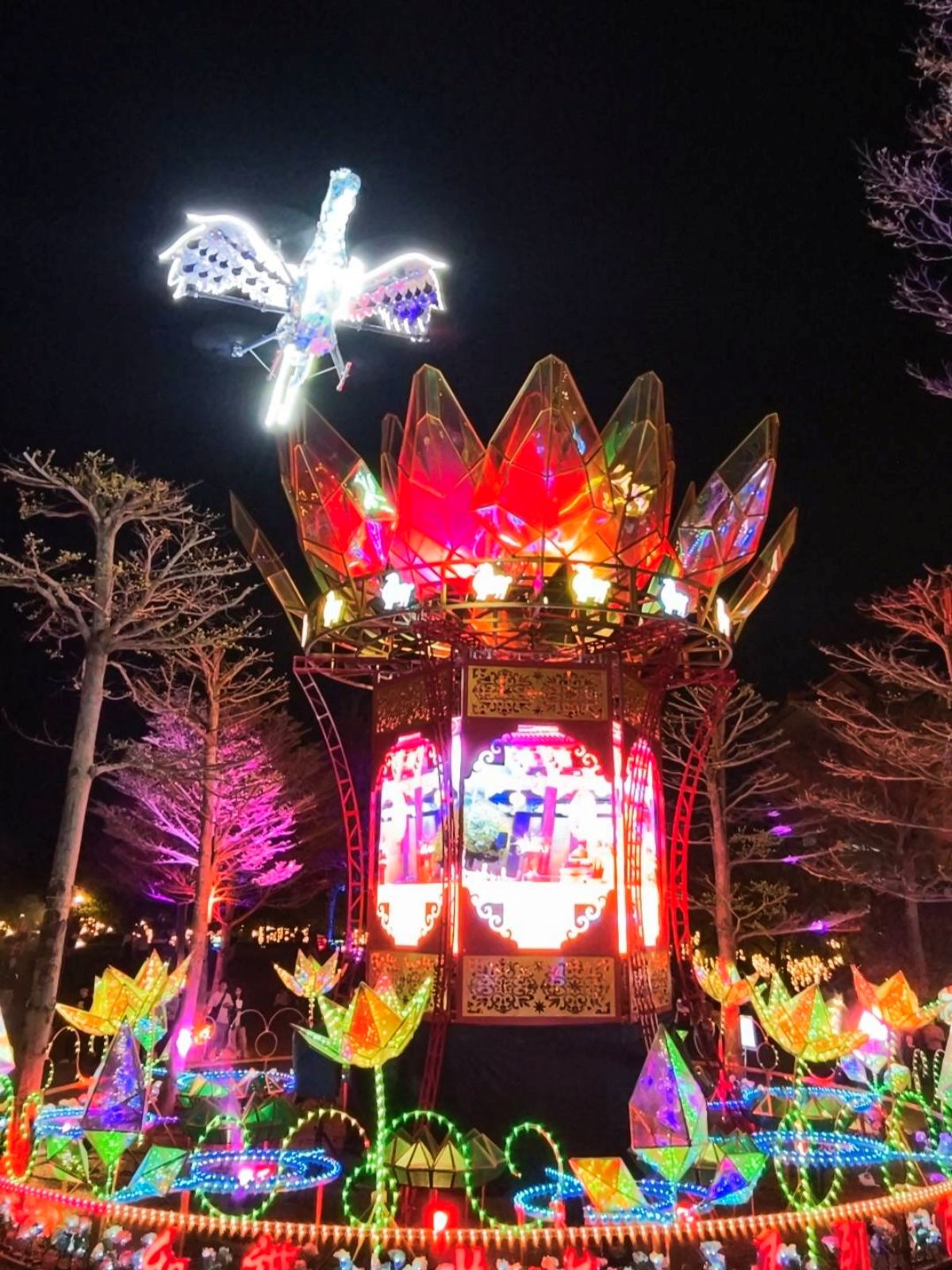 網譽「台版迪士尼慶典」在高雄！倒數１週天天免費看絕美燈光秀、花車遊行