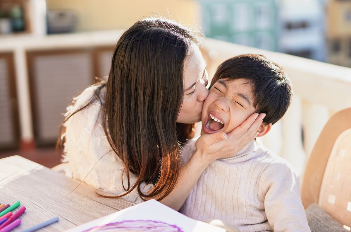 全台首創新福利!「這類人」每天減少工作1小時不減薪,企業領10萬元補助 全台首創新福利!「這類人」每天減少工作1小時不減薪,企業領10萬元補助