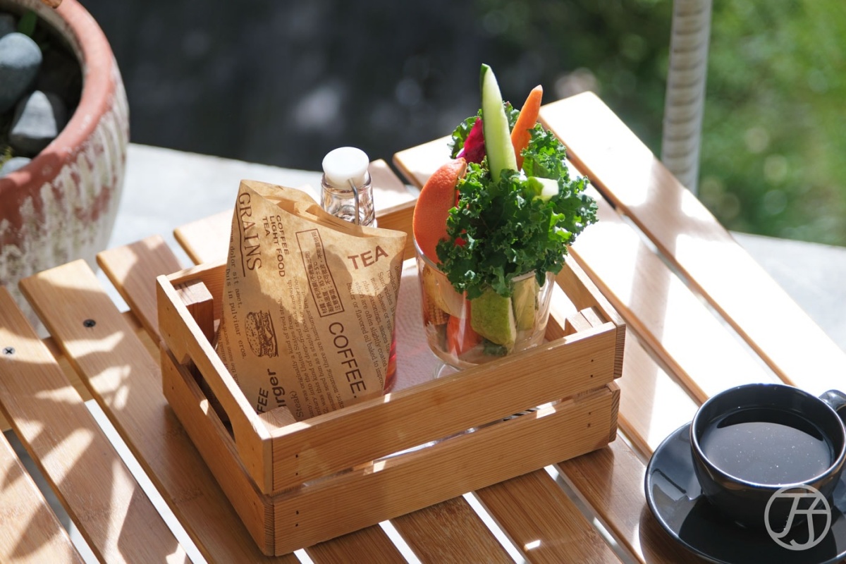 不只米其林，全台最強綠色餐廳在南投！百萬夜景牛肉麵、老宅甜點，星級名單全收錄