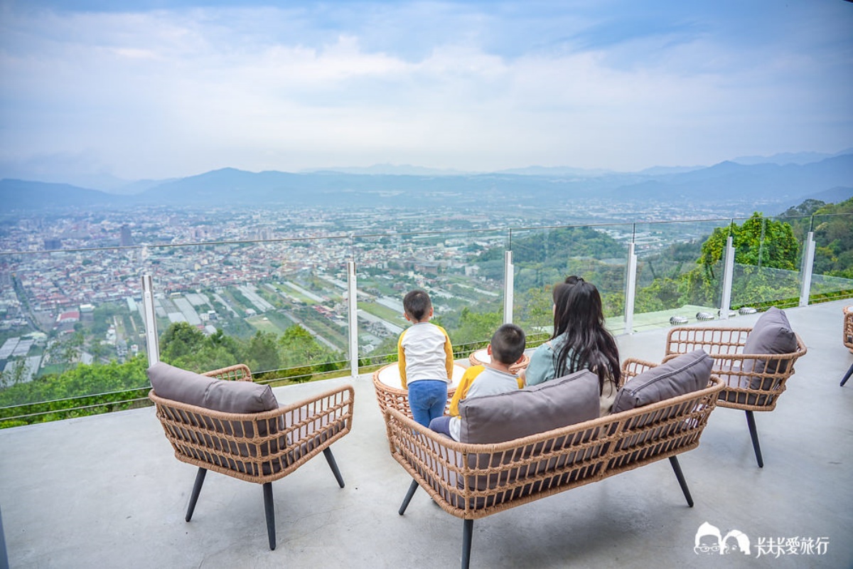 不只米其林，全台最強綠色餐廳在南投！百萬夜景牛肉麵、老宅甜點，星級名單全收錄