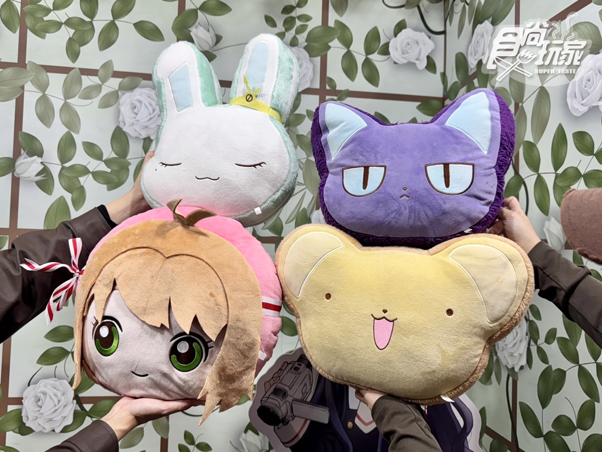 秒變身庫洛牌!「庫洛魔法使快閃店」免費逛,餐點周邊、抽卡機、小可見面會 秒變身庫洛牌!「庫洛魔法使快閃店」免費逛,餐點周邊、抽卡機、小可見面會