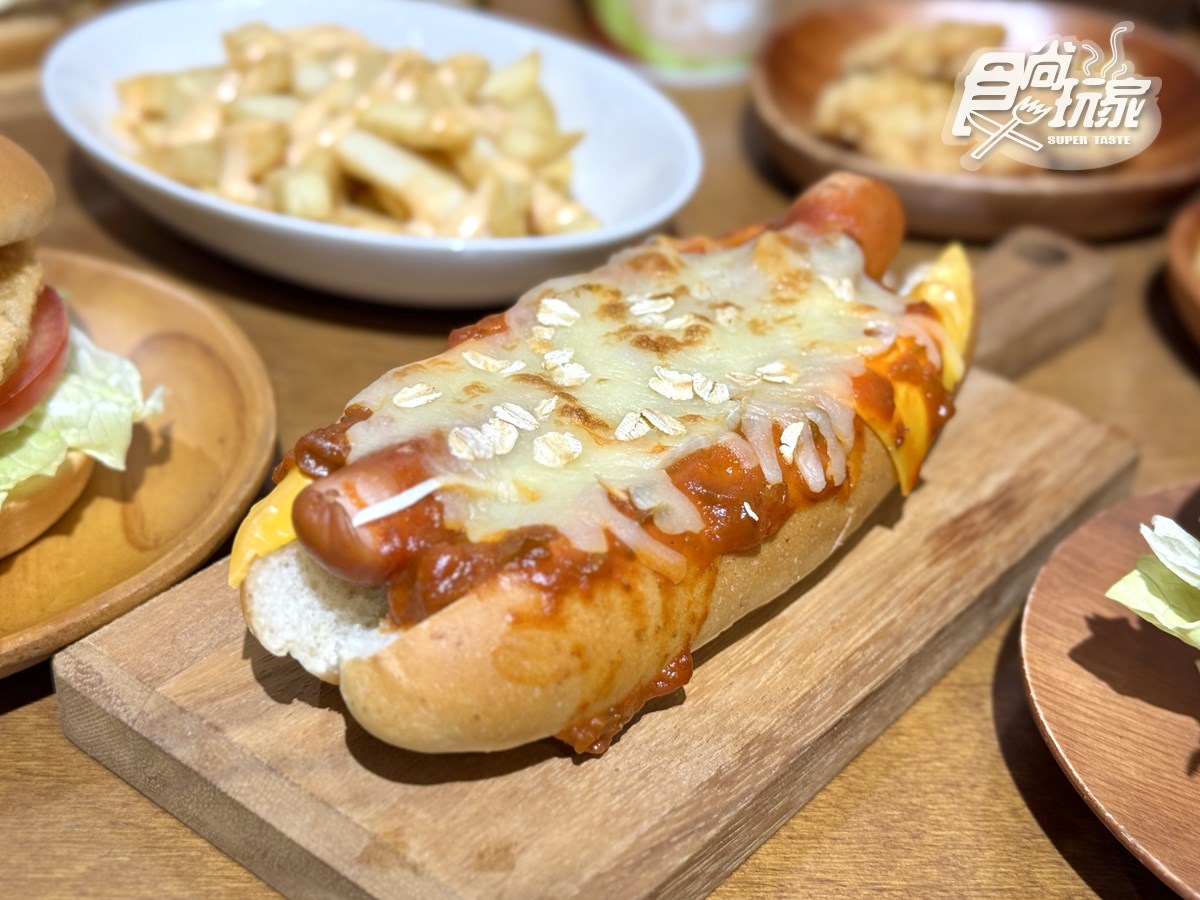 快閃１天免費送「摩斯漢堡」！７款新品優惠一次看，加碼送紀念棒球、超Q周邊