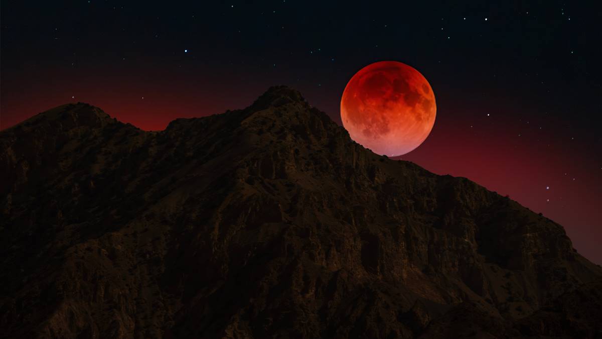 3/3血月遇上元宵夜!命理師警告「月全食1時段」別出門:以免招來厄運 3/3血月遇上元宵夜!命理師警告「月全食1時段」別出門:以免招來厄運