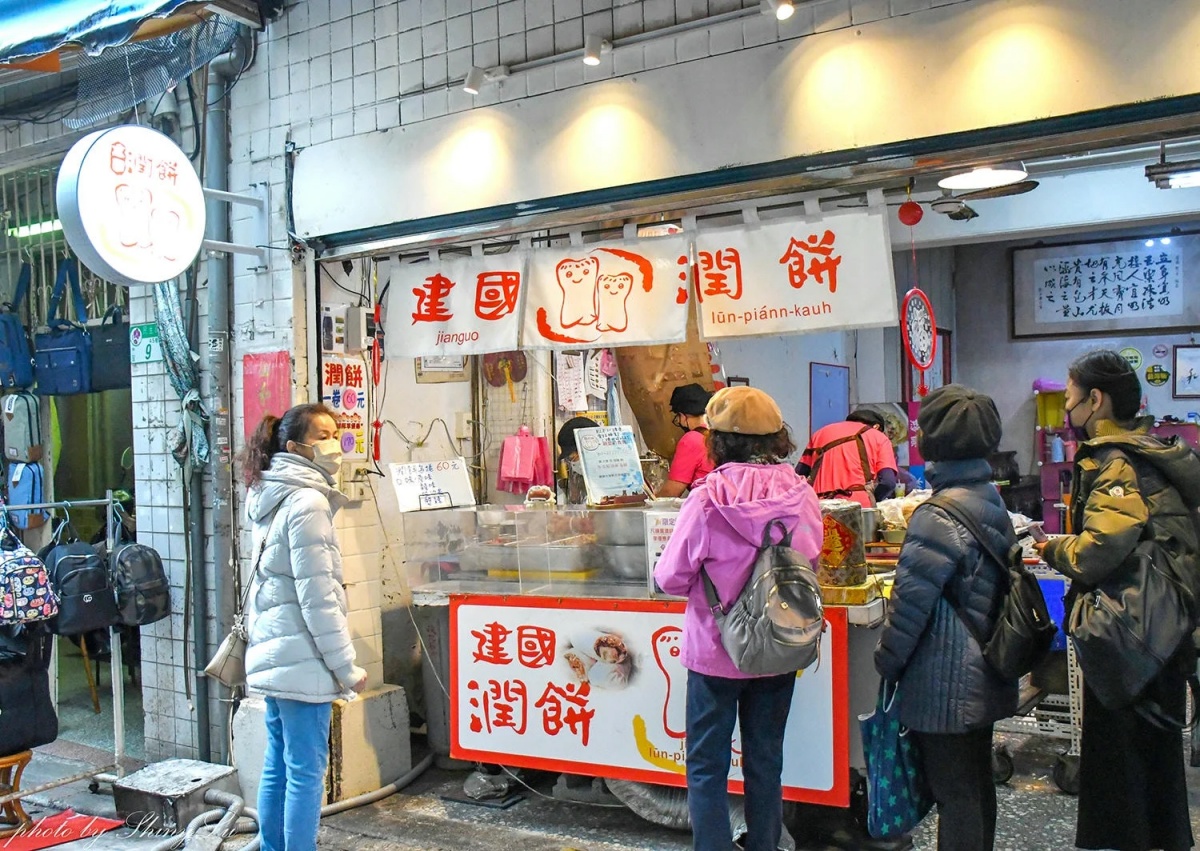 文昌宮拜拜完吃什麼？李多慧點名粥品、必比登推介麵店，捷運雙連美食推薦10家