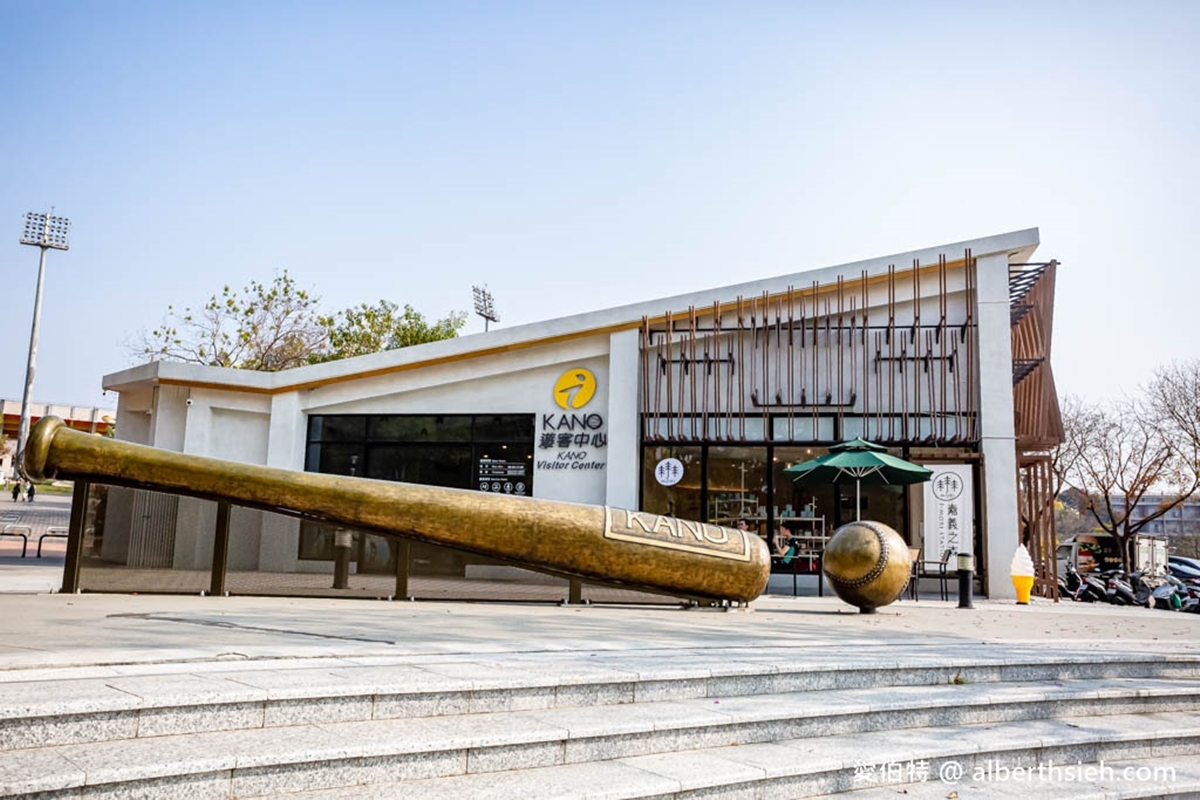 2026經典賽應援!特搜5個必拍棒球景點:史努比球場、手套小屋、9公尺球棒溜滑梯 2026經典賽應援!特搜5個必拍棒球景點:史努比球場、手套小屋、9公尺球棒溜滑梯