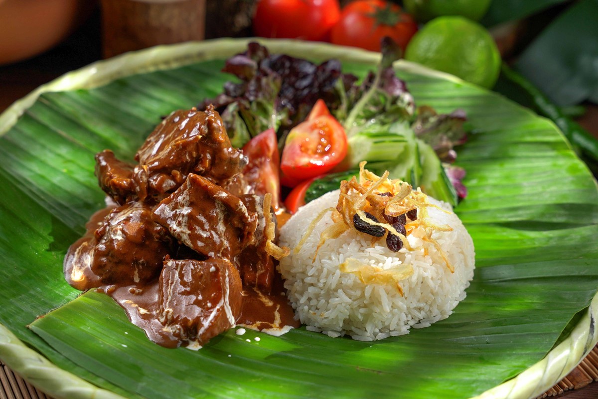 期間限定「南洋料理吃到飽」!台北、高雄都吃得到,壽星2人同行1人半價 期間限定「南洋料理吃到飽」!台北、高雄都吃得到,壽星2人同行1人半價