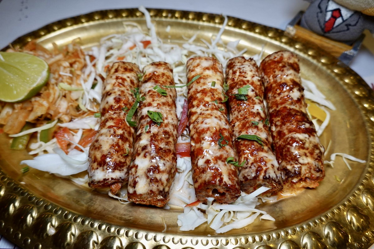 評價４.7星起跳「台北最強８家印度餐廳」！必吃銷魂酥炸脆球餅，加碼２家必比登