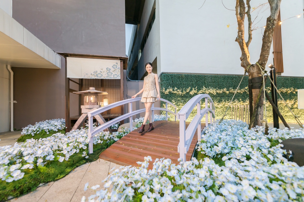 獨家日系庭園免費拍！嫩粉花海、櫻花小船７打卡點，加碼台中新百貨4/10開幕