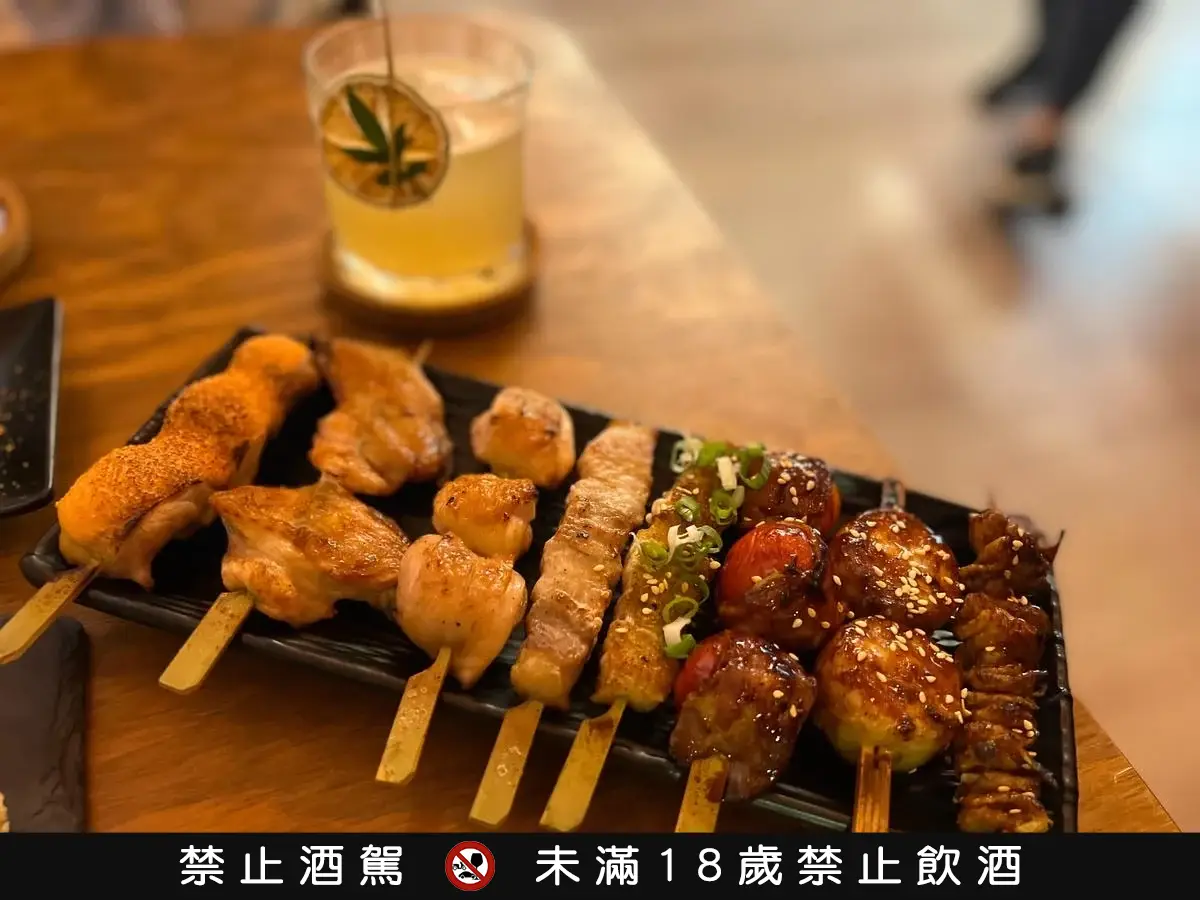 看球賽必衝！北中南10間超嗨運動餐廳：環狀巨型螢幕、現裝精釀生啤、爆汁漢堡