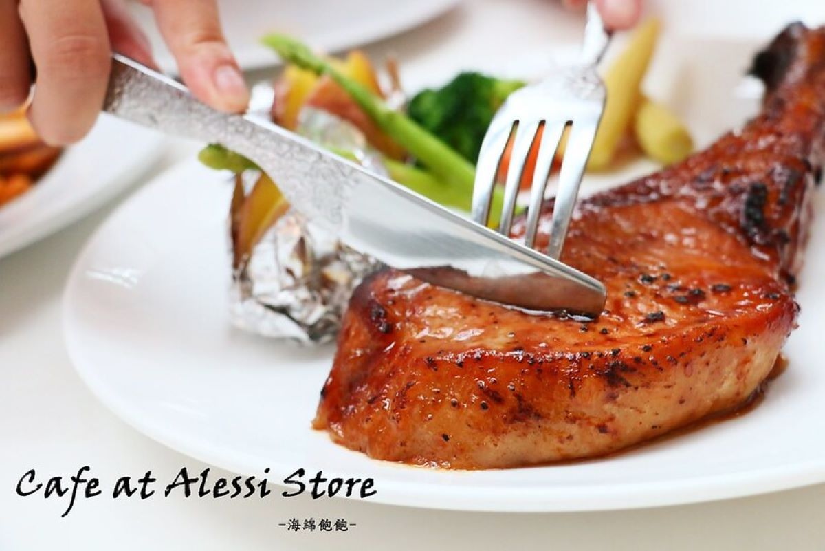 板橋車站美食推薦19家！大遠百千層蛋糕界LV、環球購物中心火鍋吃到飽