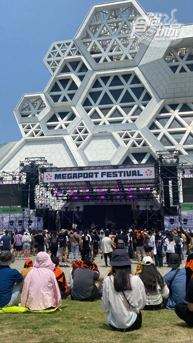 《航海王》草帽海賊大遊行登陸高雄！驚喜合體鎮瀾宮媽祖，必拍打卡點一次看