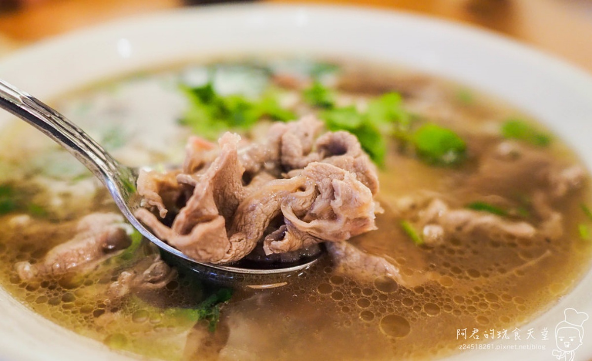 吃道地越菜免出國！10家越南老闆私房味：老店甘蔗蝦、酥脆煎班燒、炭烤法國麵包