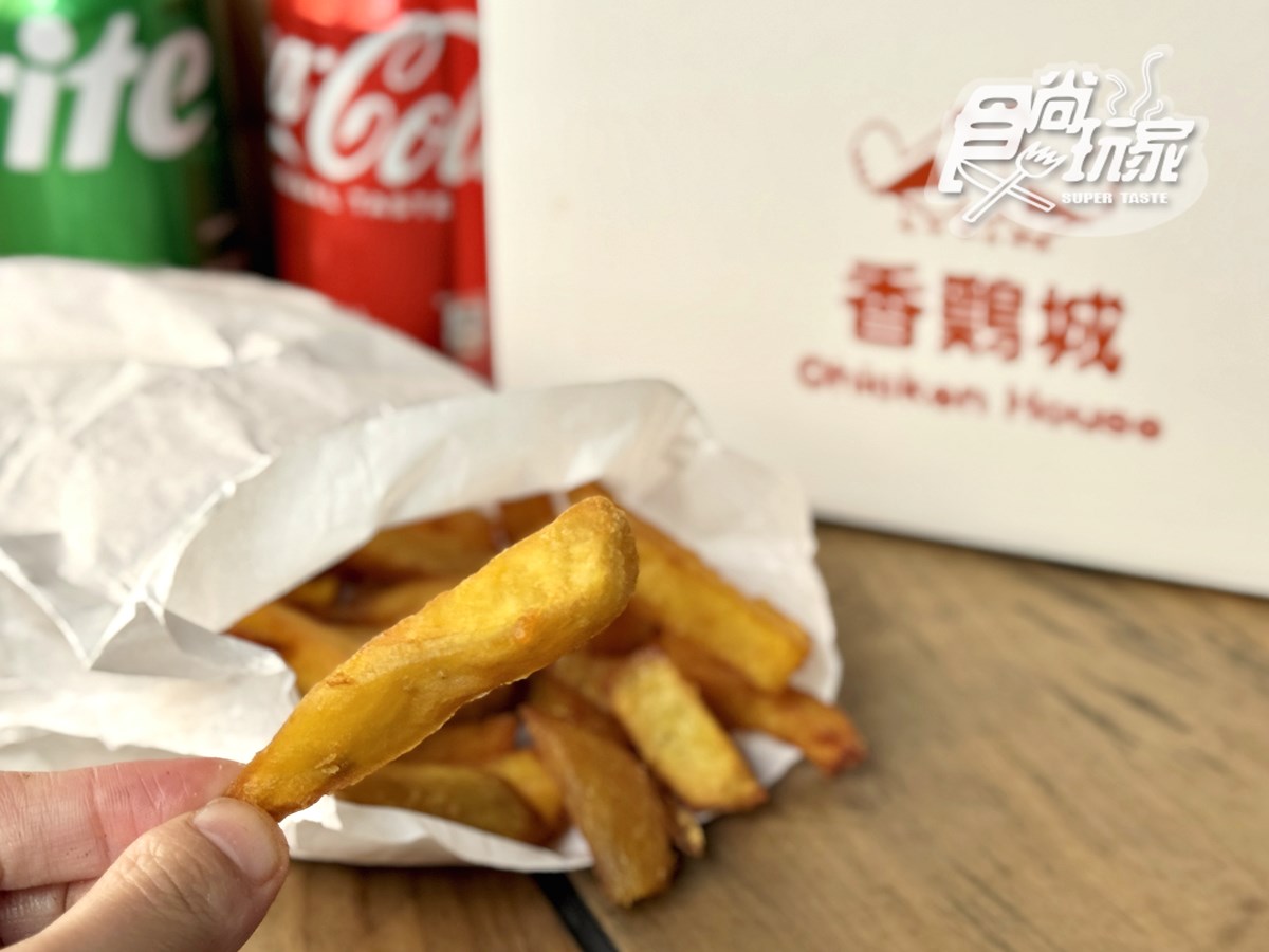 手扒雞始祖「香雞城」開幕直擊！限量150份烤雞＋菜單搶看，首日爆排４小時