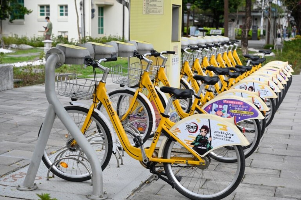 穿越時空回味50年代！北中南11處眷村漫遊：超帥海軍服、下飯眷村菜、經典柑仔店