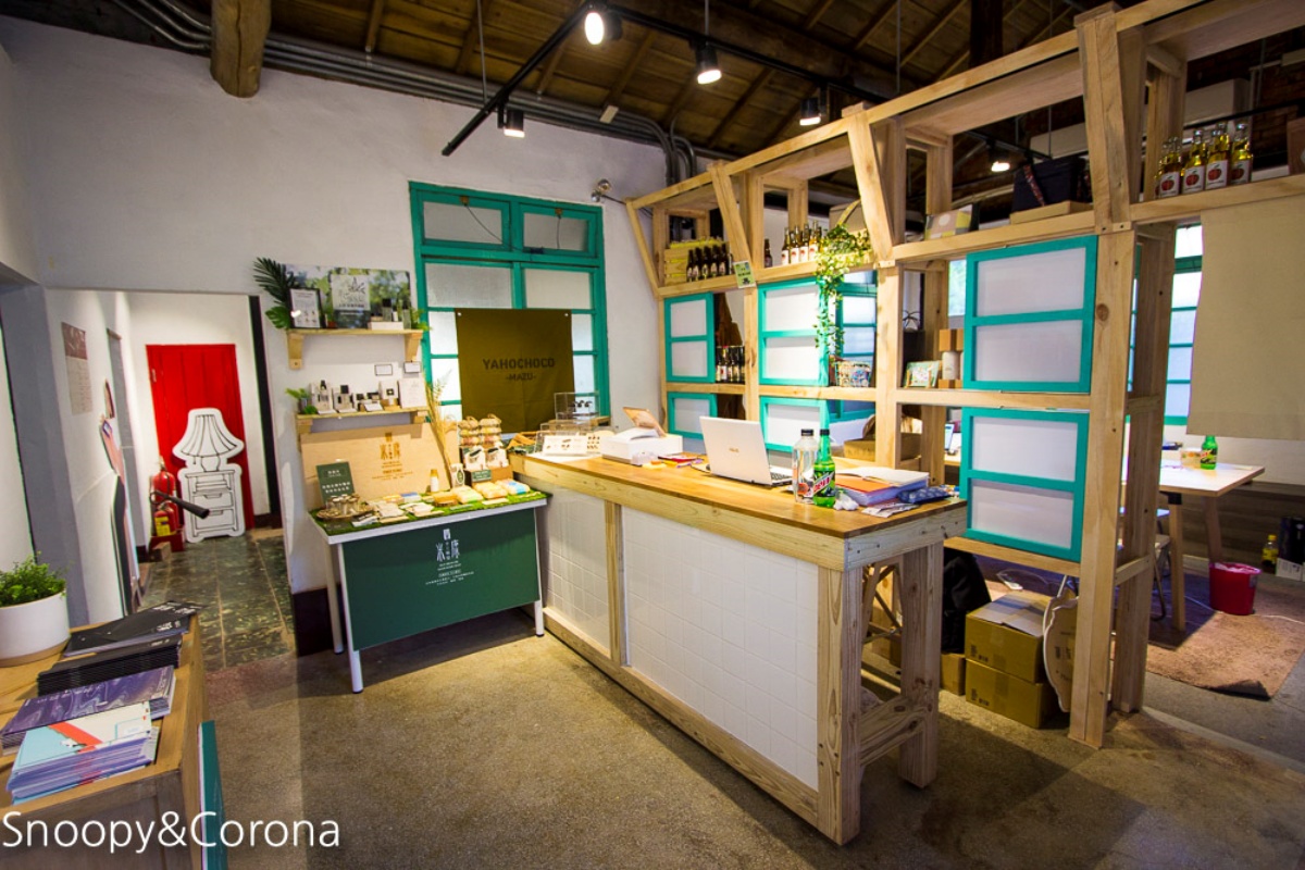 穿越時空回味50年代！北中南11處眷村漫遊：超帥海軍服、下飯眷村菜、經典柑仔店