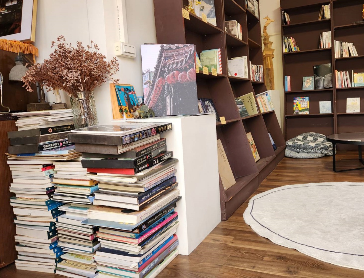 穿越時空回味50年代！北中南11處眷村漫遊：超帥海軍服、下飯眷村菜、經典柑仔店