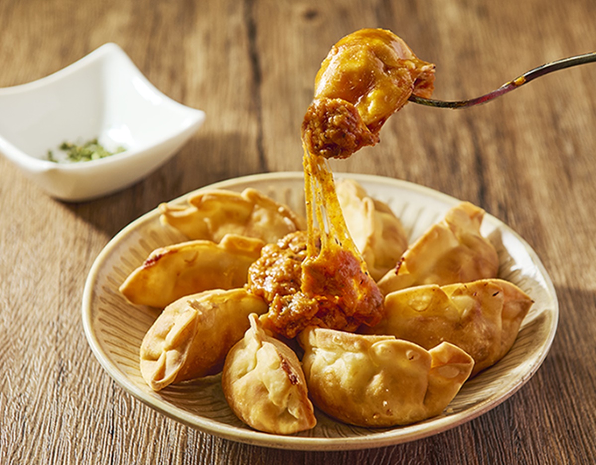 「肯德基買一送一」手刀搶！免費送咔啦脆雞、蛋塔，加碼三商炸雞只要26元