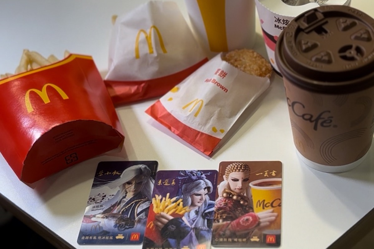 麥當勞「草莓巧克力三角派」開賣！３款草莓新品搶看，「霹靂甜心卡」39元必收