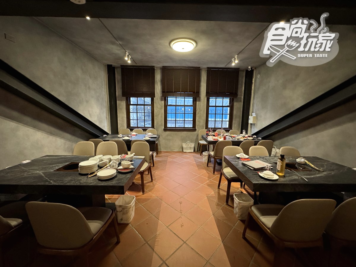 全台最美「百年老宅麻辣鍋」！420元起爽嗑海陸鴛鴦，必點限定版「雞煲蟹鍋」