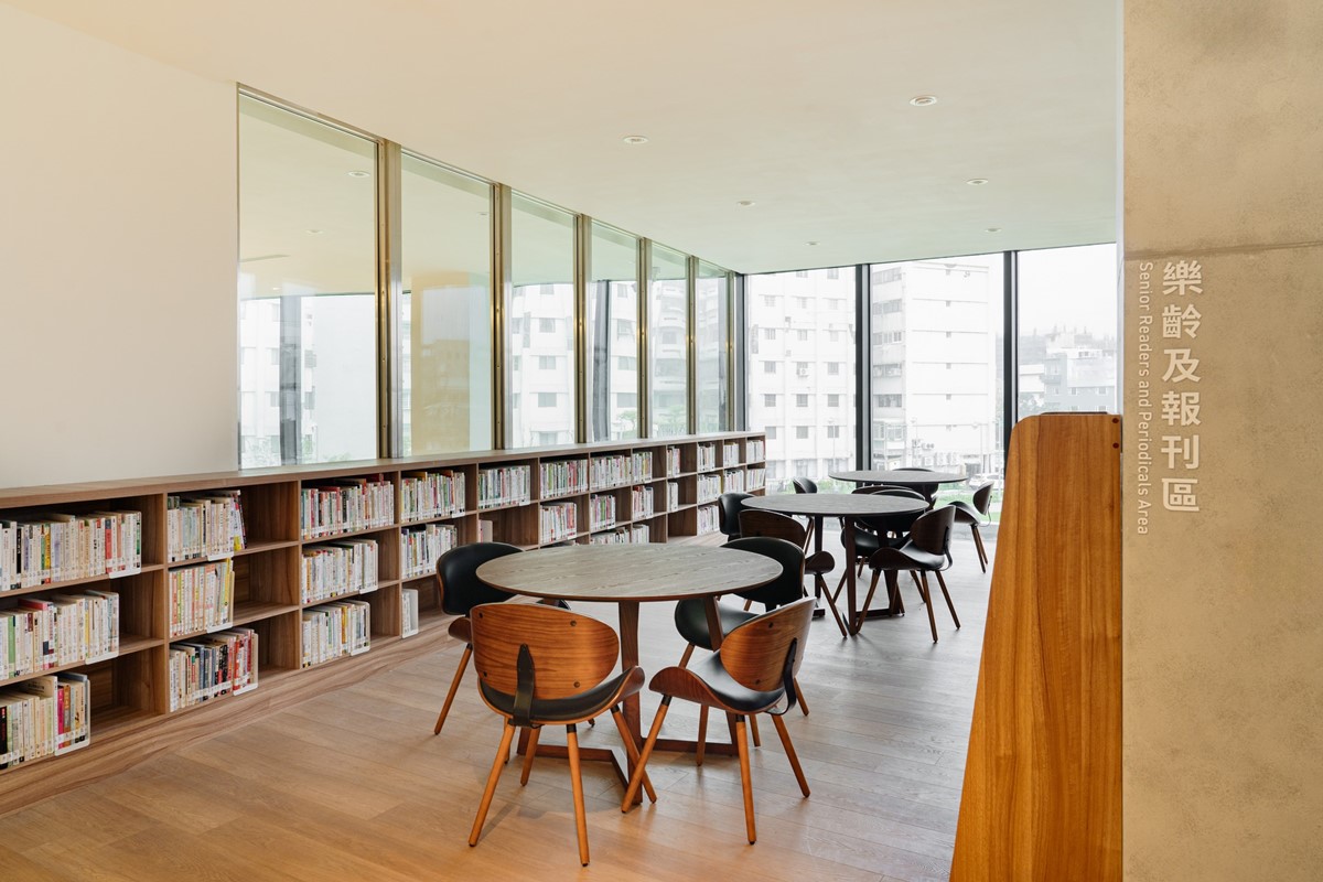 全台最美圖書館開放！山嵐書牆、挑高玻璃窗超好拍，還有24小時圖書館興建中