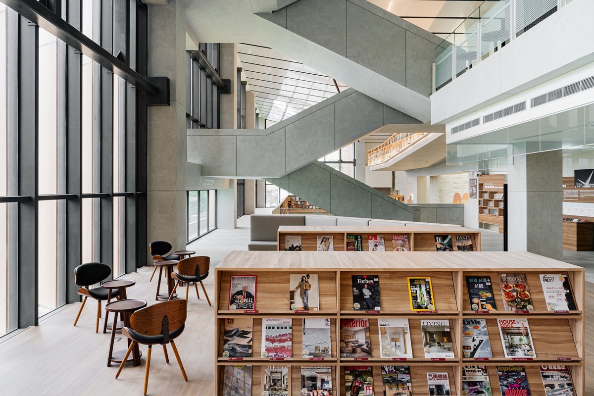 全台最美圖書館開放！山嵐書牆、挑高玻璃窗超好拍，還有24小時圖書館興建中