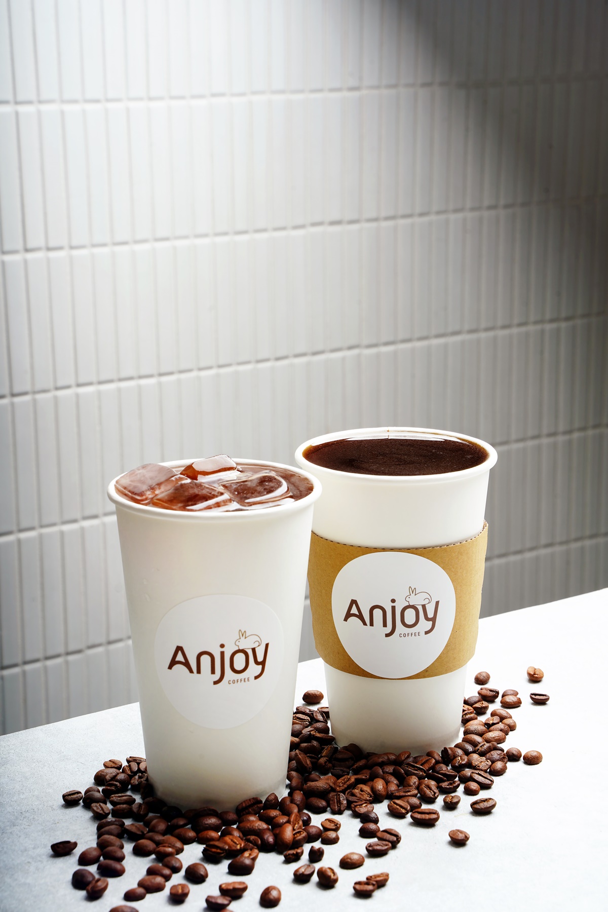 台中輕井澤火鍋開「外帶咖啡店」了！太空艙外型＋４款咖啡，交通、價格整理