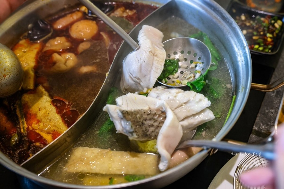 399元起麻辣鍋吃到飽！海鮮自助吧＋現切肉品暢吃，櫻桃、草莓、甜點任夾