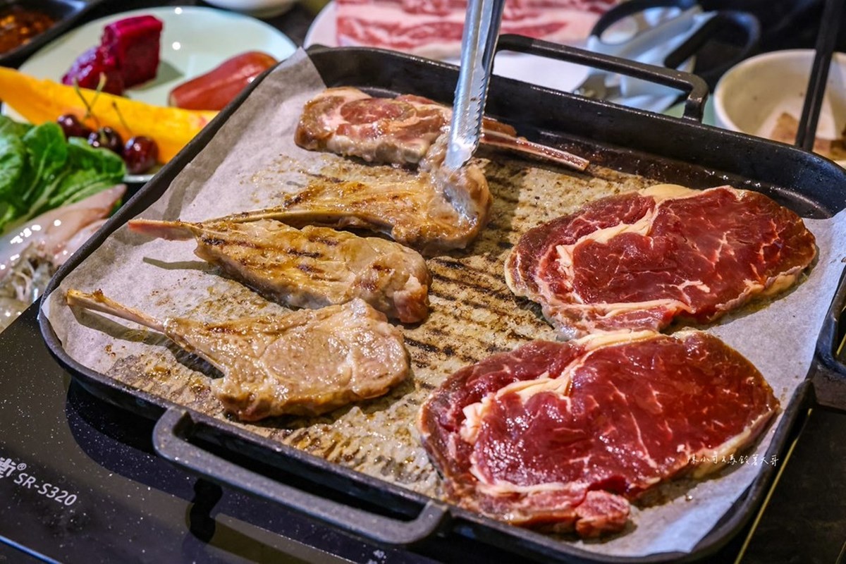 399元起麻辣鍋吃到飽！海鮮自助吧＋現切肉品暢吃，櫻桃、草莓、甜點任夾