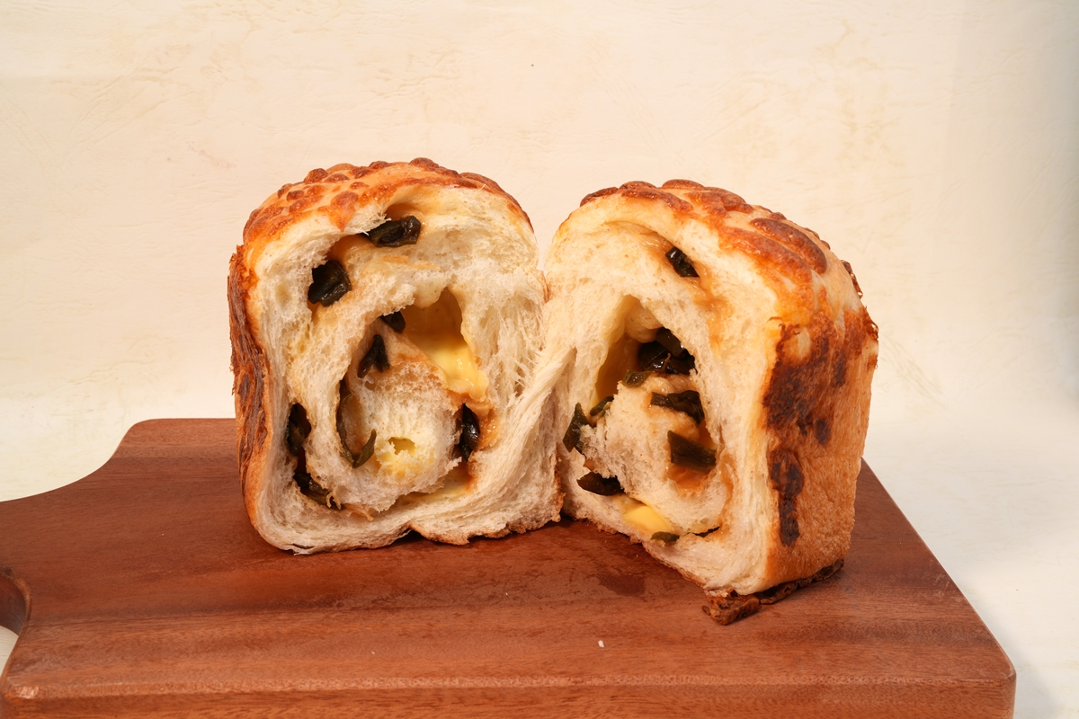 免費請你吃柚香檸檬餐包！「團購冠軍手撕吐司店」限時84折，每口都濕潤蓬鬆