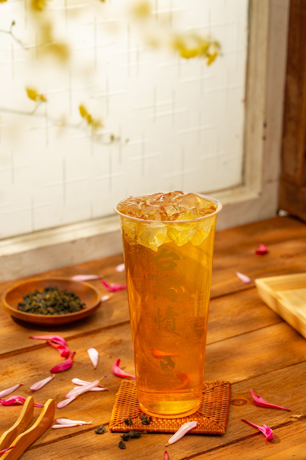 ３大春天花系手搖飲！麻古絕美「櫻花旋轉杯套」，一沐日牡丹花、山焙花韻茶