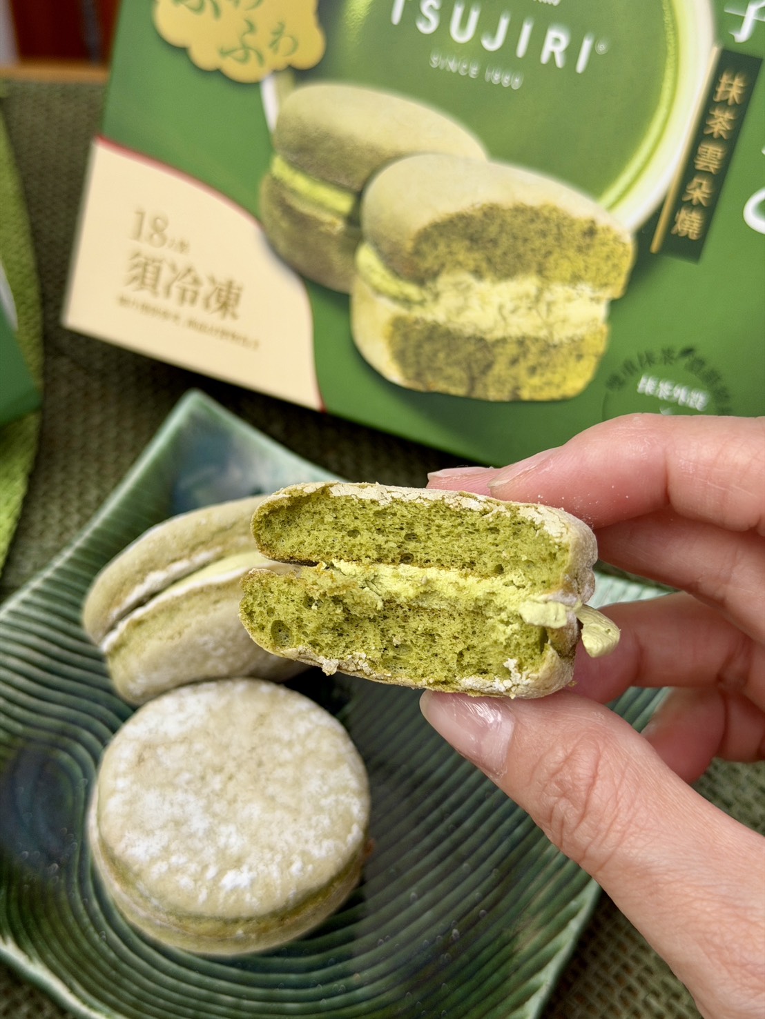 抹茶控暴動！全家３款超抹新品登場，雲朵燒、麻糬泡芙，高顏值白玉雪糕必吃