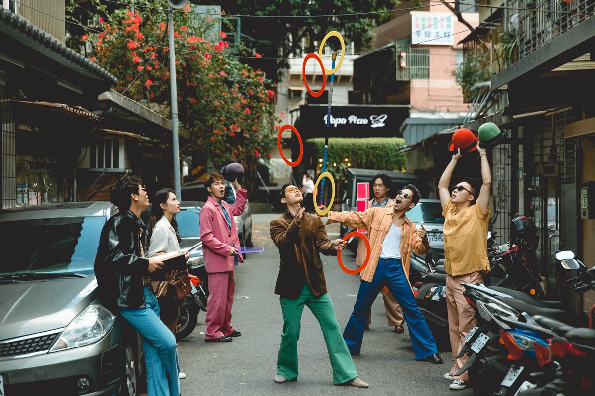 ６公尺「巨型皮卡丘」現身台北！野餐派對連續２天逛市集、美拍彩色花海