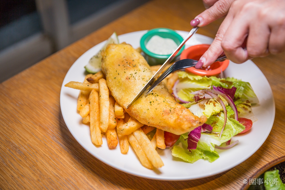 逛完三創只會吃美食街?在地人私藏13間:排隊喇舌麵、肉控丼飯、約會餐酒館 逛完三創只會吃美食街?在地人私藏13間:排隊喇舌麵、肉控丼飯、約會餐酒館