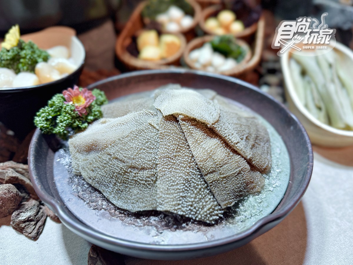 全台第１間「山野風火鍋」開幕！５大亮點搶先看，必嗑９秒銷魂牛、肉花圈